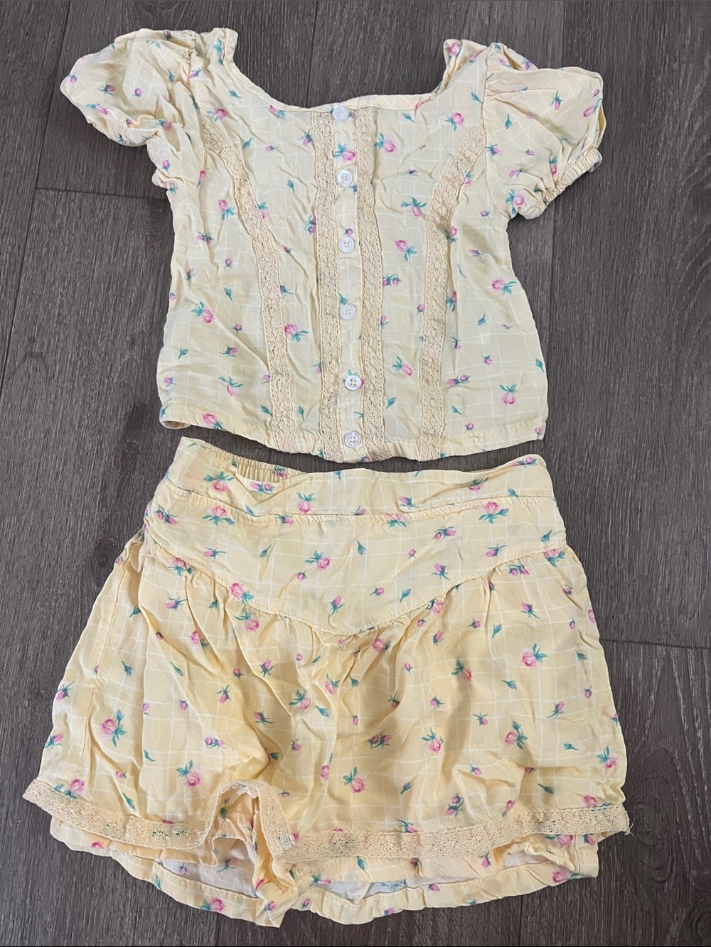 Unbranded Kids Yellow Floral Matching Set - Top & Skirt